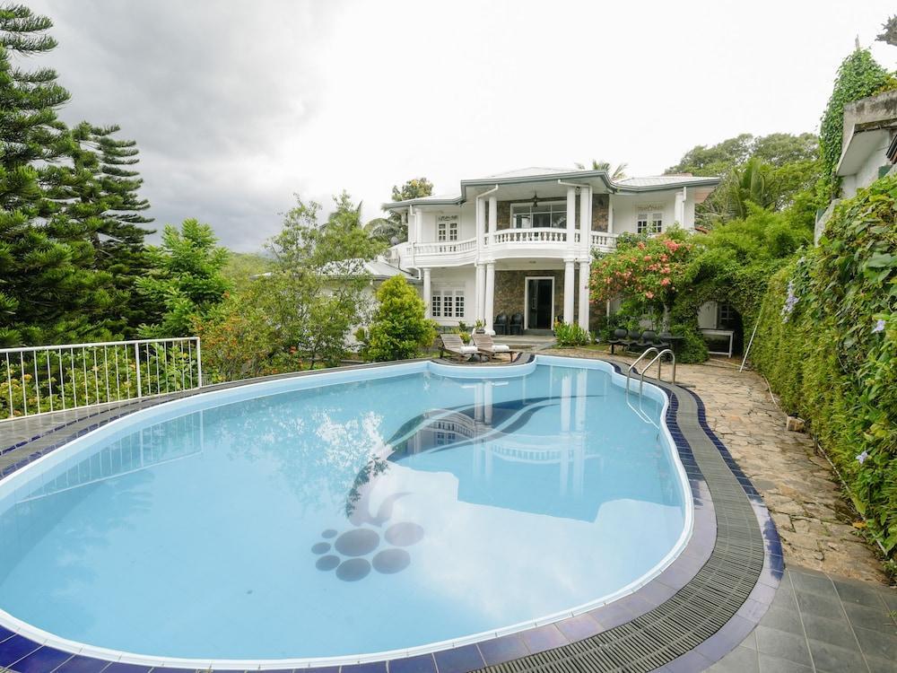 Oyo 386 White Villa Tourist Guest Kandy Luaran gambar